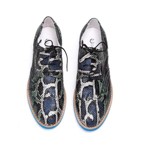 fake del toro shoes